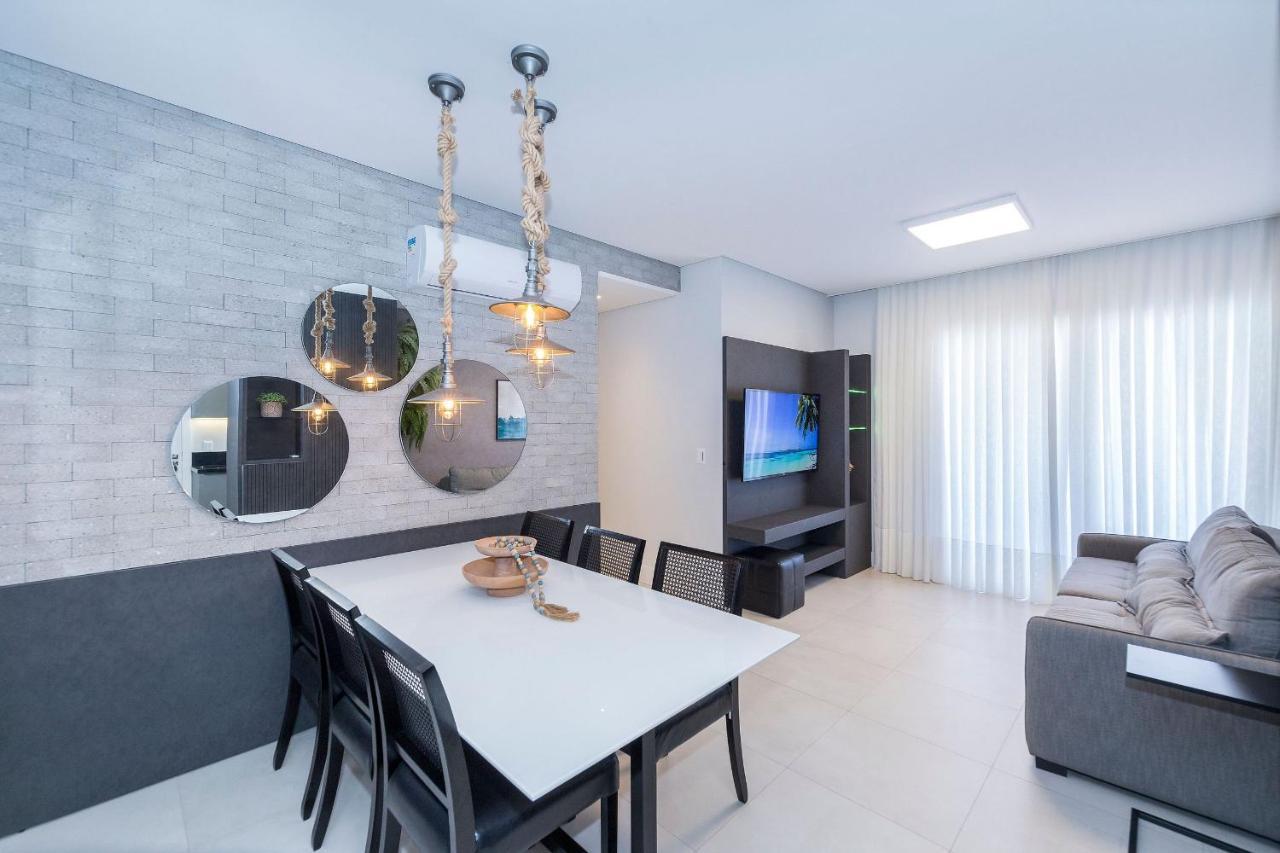Adra 301 - Apartamento No Centro De Bombinhas - Rooftop Com Piscina E Academia - A Poucos Metros Da Praia - Zewnętrze zdjęcie